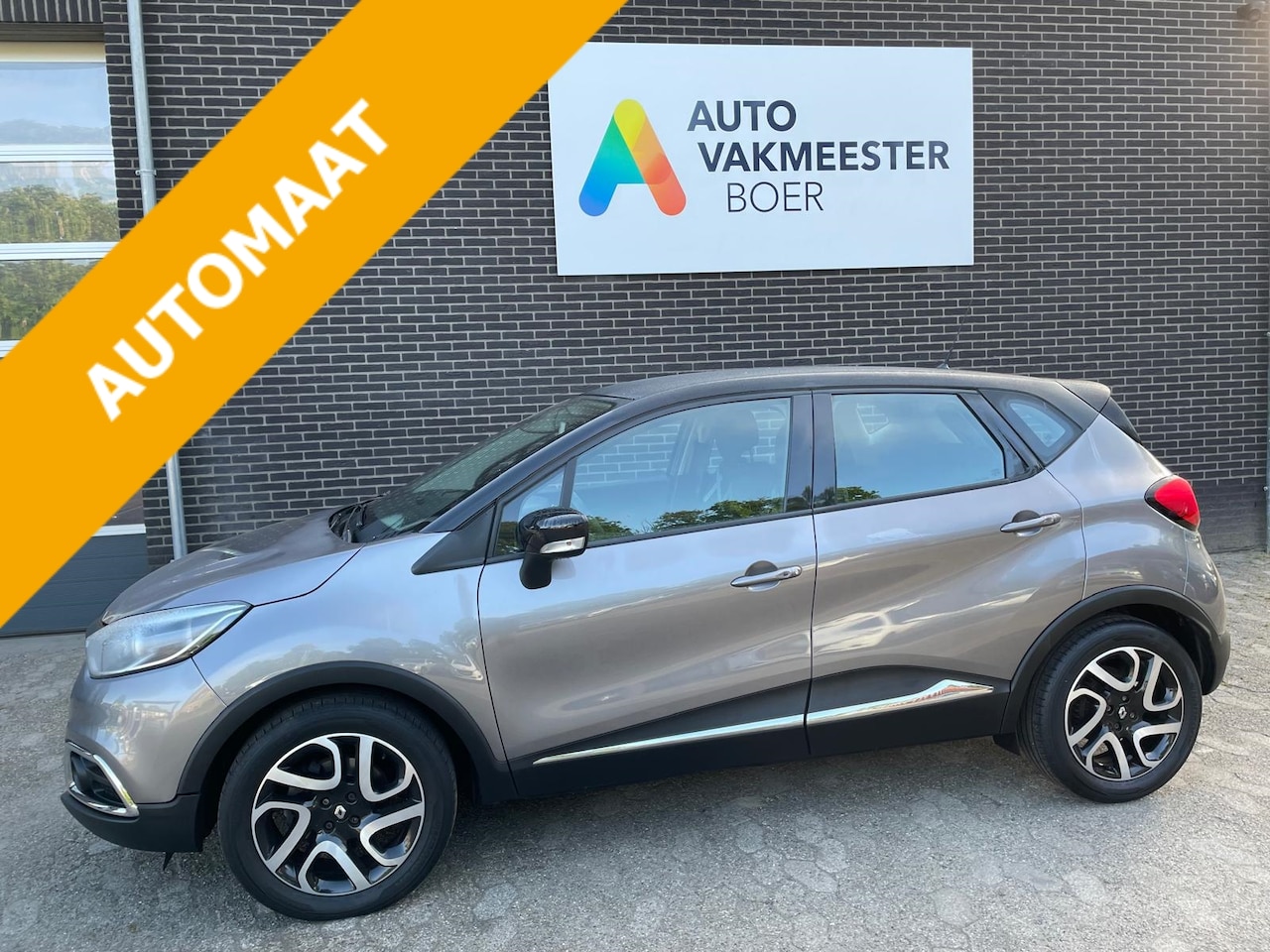 Renault Captur - 1.2 TCE 120 EDC Dynamique / Trekhaak - AutoWereld.nl
