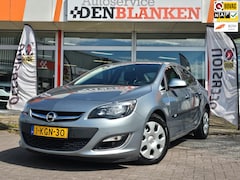 Opel Astra - 1.4 Turbo Design Edition Automaat BJ.2013 / Navi / Cruise / Pdc