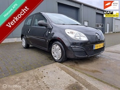 Renault Twingo - 1.2 Authentique