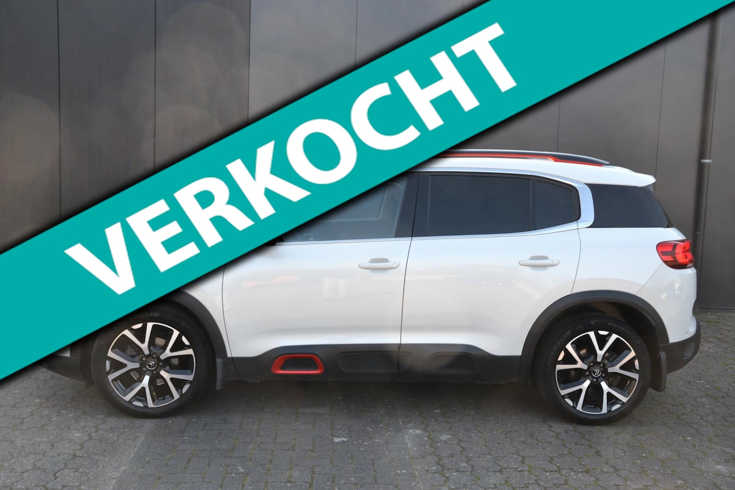 Citroën C5 Aircross - 1.6 180 PK Automaat Shine * 1500 KG Trekgewicht * Full-options * - AutoWereld.nl