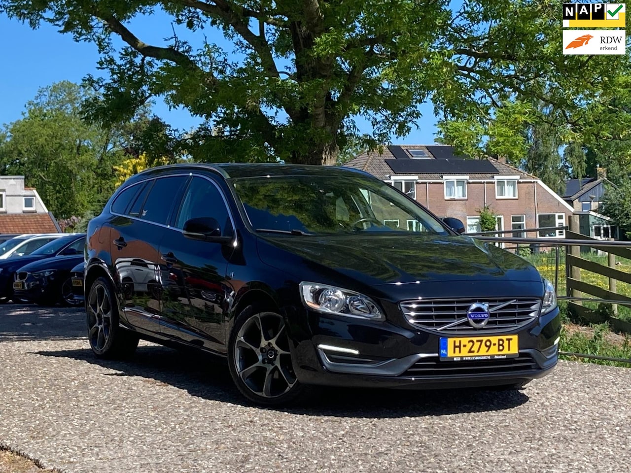Volvo V60 - 2.0 D3 Ocean race | Vol leder + Clima + Cruise + Navi nu € 8.975,-!!! - AutoWereld.nl
