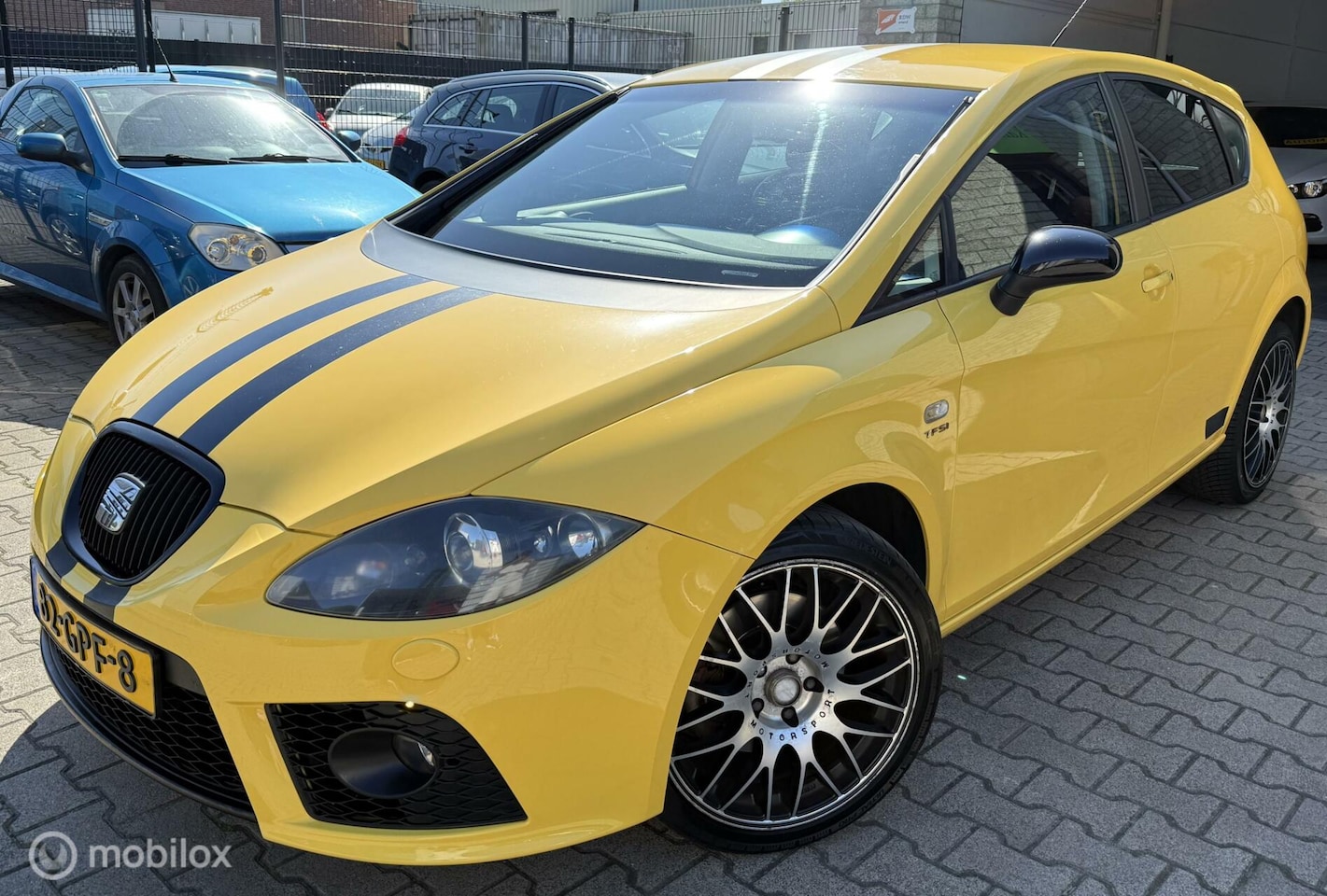 Seat Leon - 2.0 TFSI FR / Milltek / Stage 2 280PK /Navi /N.A.P - AutoWereld.nl