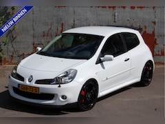 Renault Clio - RS 2.0-16V / R27 / F1 Team / 2009 / 169DKM
