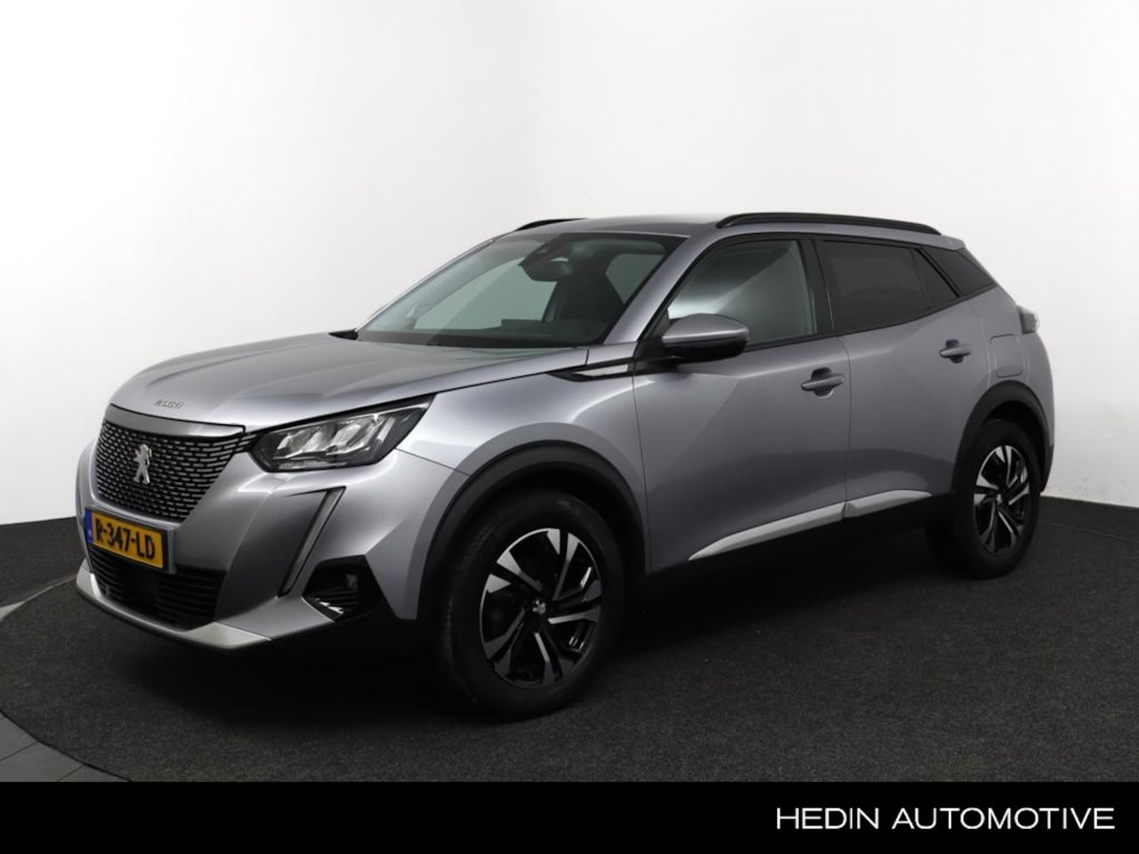 Peugeot 2008 - 1.2 130 PK Allure Pack | Climate Controle | Stoelverwarming | Parkeer Camera | Keyless Sta - AutoWereld.nl