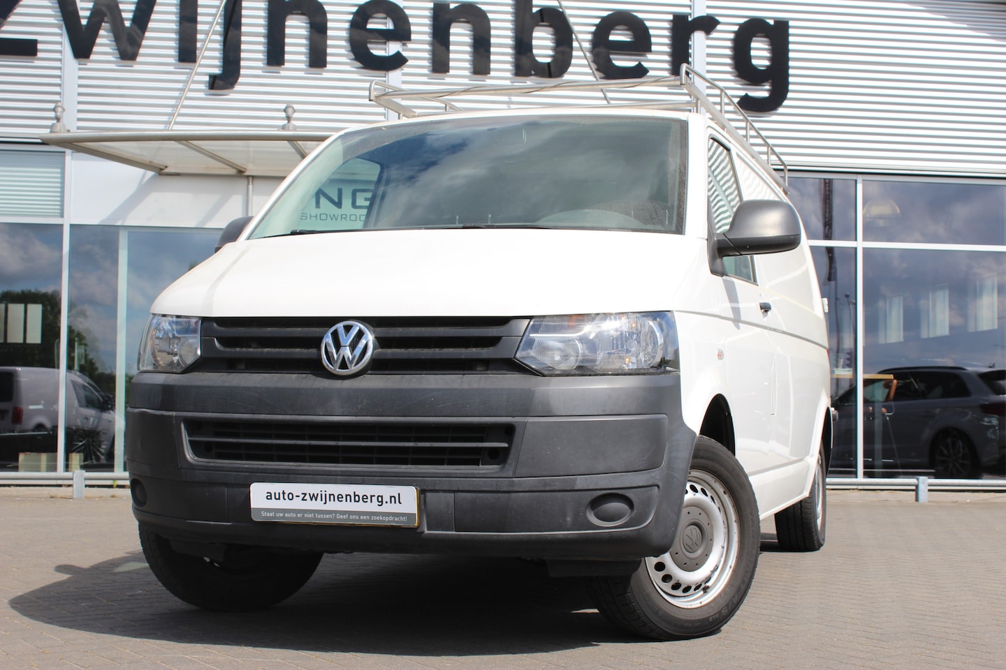 Volkswagen Transporter - 2.0 TDI L2H1 BM Trekhaak | Airco - AutoWereld.nl