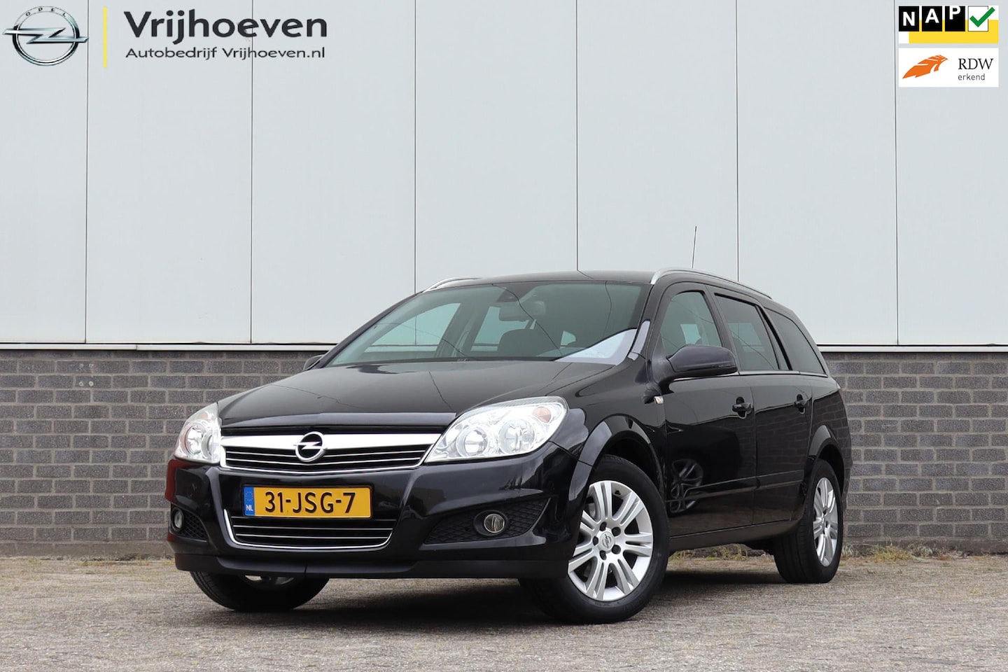Opel Astra Wagon - 1.6 Cosmo Stoelverwarming Trekhaak - AutoWereld.nl