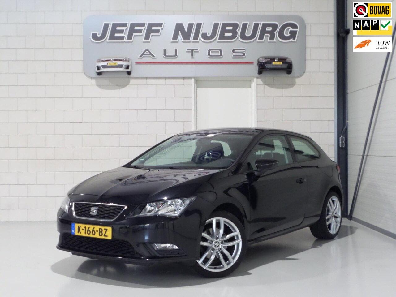Seat Leon SC - 1.2 TSI Bluetooth 18"Velgen Climatronic Nieuwe-APK, van 3e eigenaar in ZEER nette staat ! - AutoWereld.nl