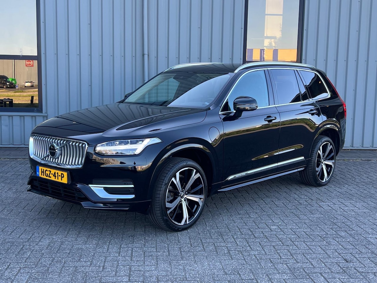 Volvo XC90 - 2.0 T8 Recharge AWD 7 Zits - Blis - Adaptive Cruisecontrole  - Leder - Stoelverwarming - S - AutoWereld.nl