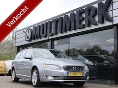 Volvo V70 - 2.0 D4 Nordic+, dealer onderhouden, trekhaak
