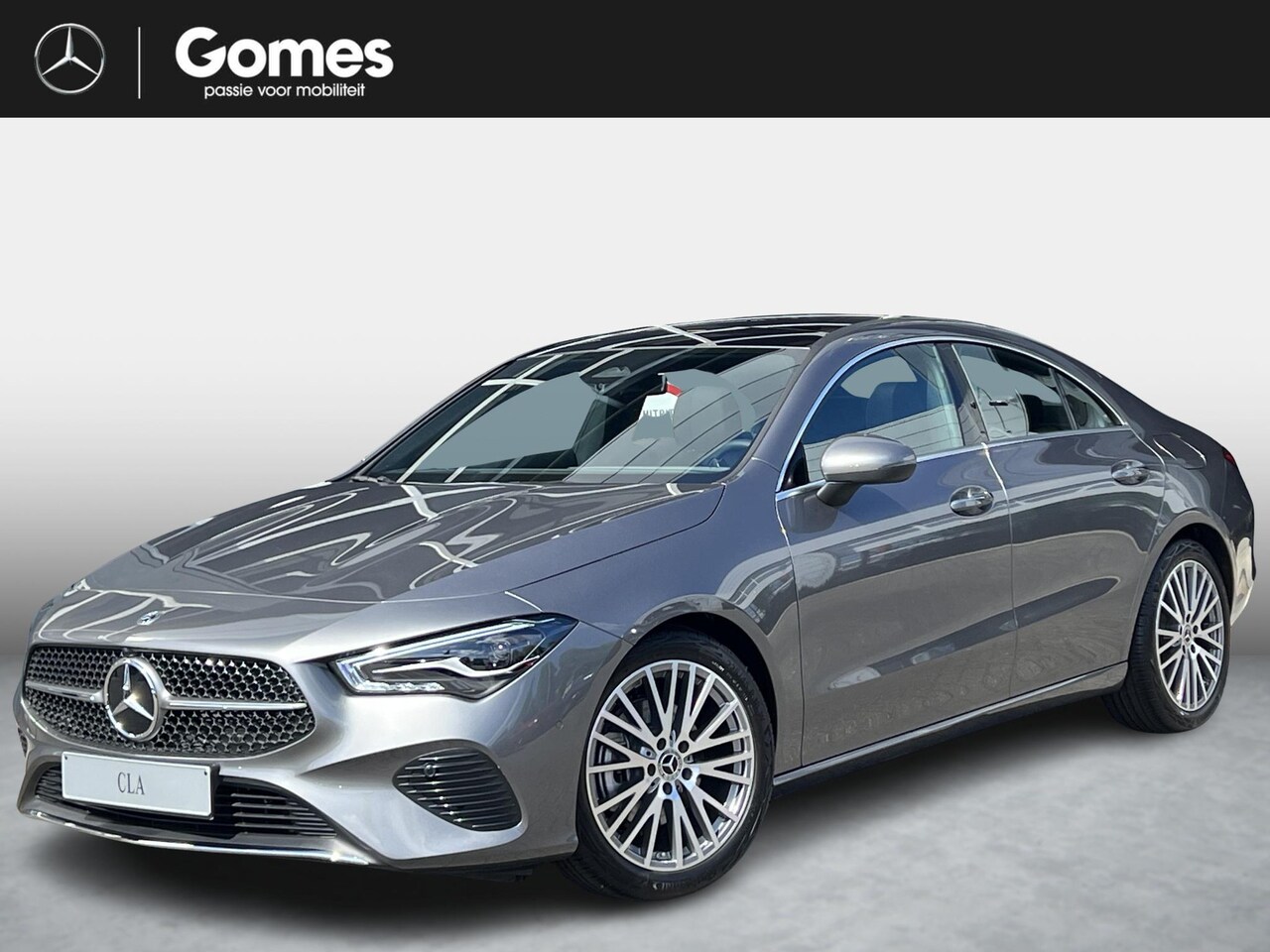 Mercedes-Benz CLA-Klasse - 180 Star Edition Luxury LIMITED | Panoramadak | Apple CarPlay | Android Auto | Sierdelen W - AutoWereld.nl