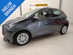 Toyota Aygo - 1.0 VVT-i x-play