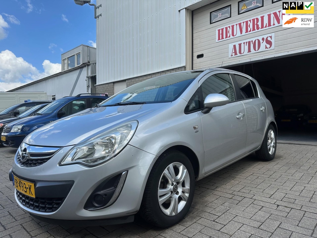 Opel Corsa - 1.2 EcoFlex Selection||Airco|APK - AutoWereld.nl