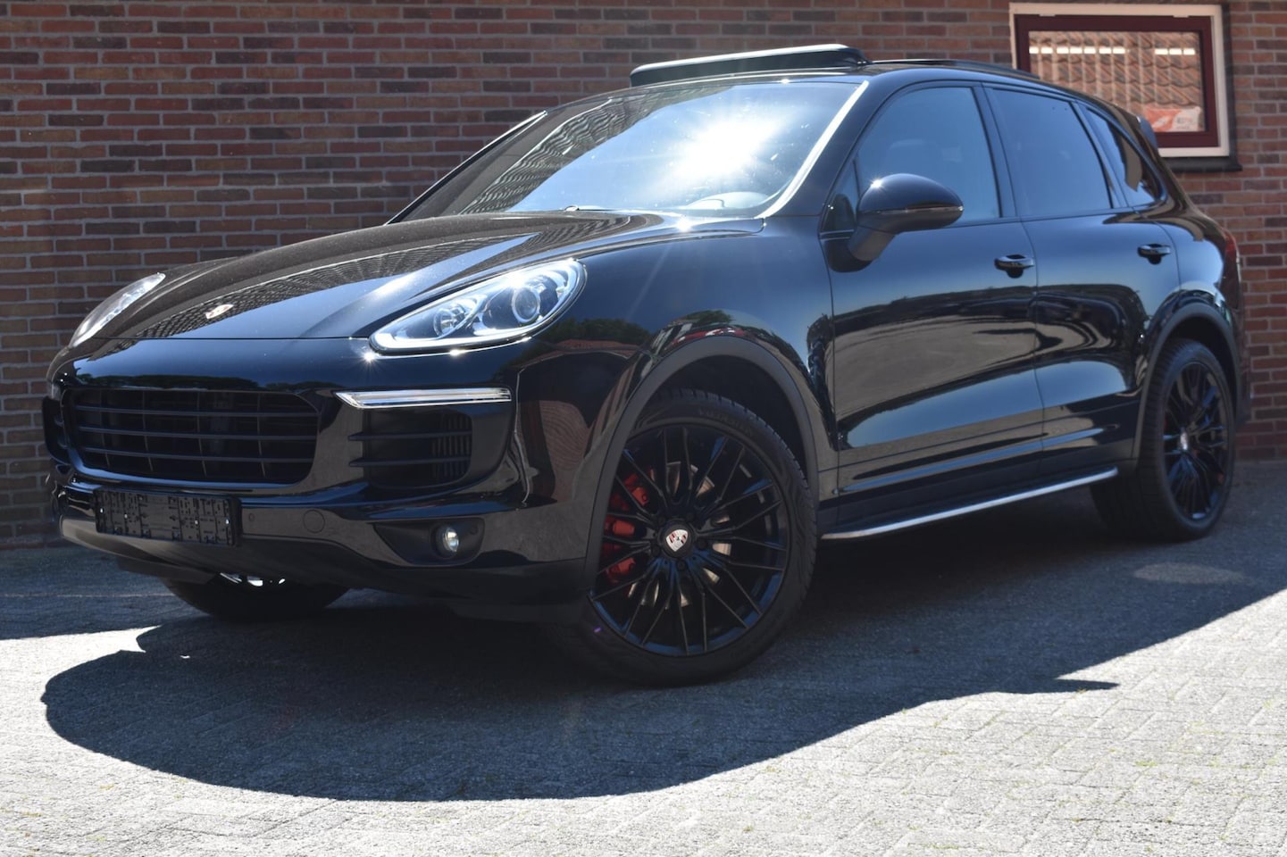 Porsche Cayenne - 3.0 D Platinum Edition '17 Belgische registratie!! Pano Leder Clima Navi Cruise - AutoWereld.nl