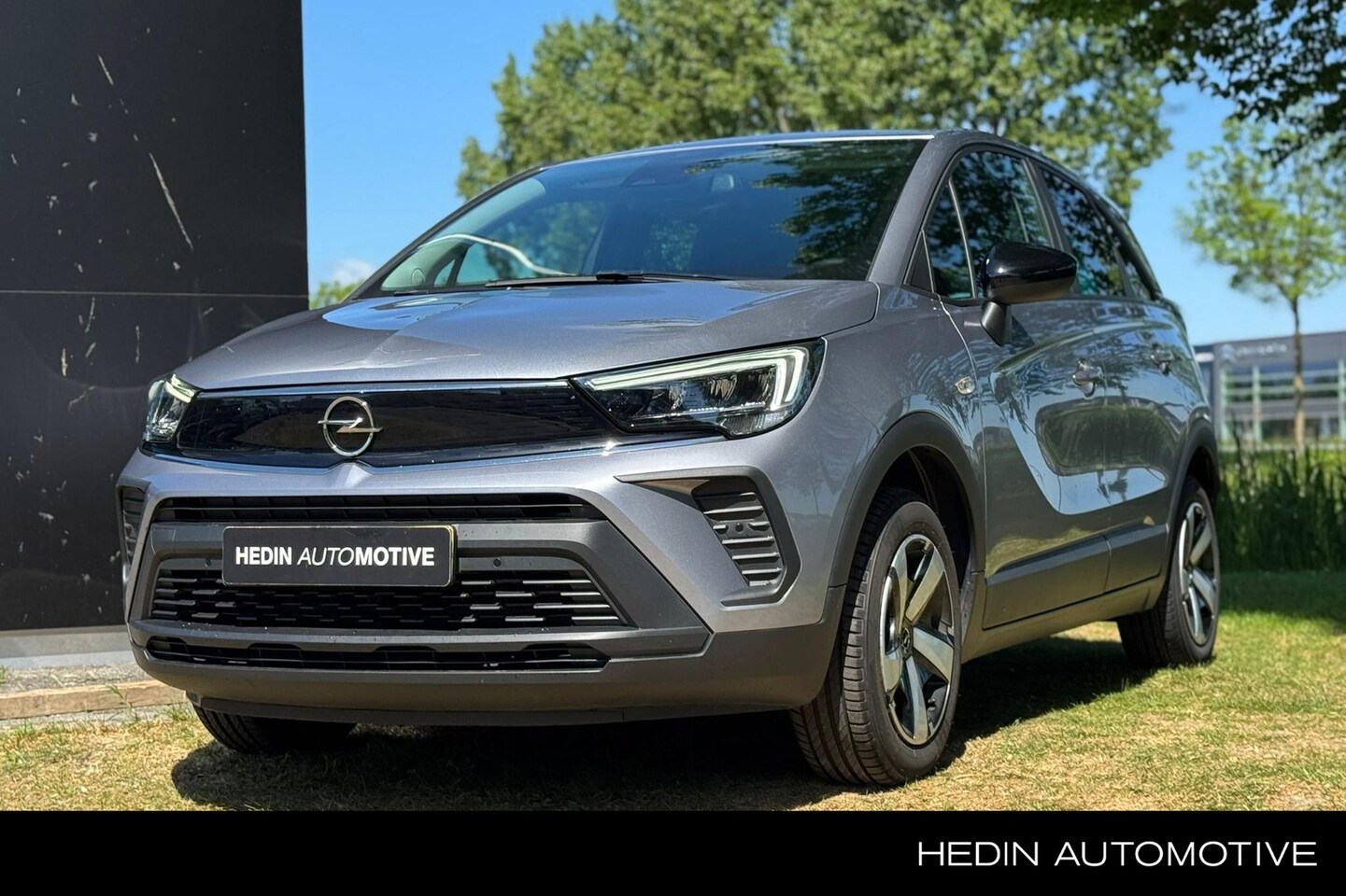 Opel Crossland - 1.2 Turbo Edition | Airco | Navigatie | Parkeersensor Voor & Achter | Camera | Apple Carpl - AutoWereld.nl