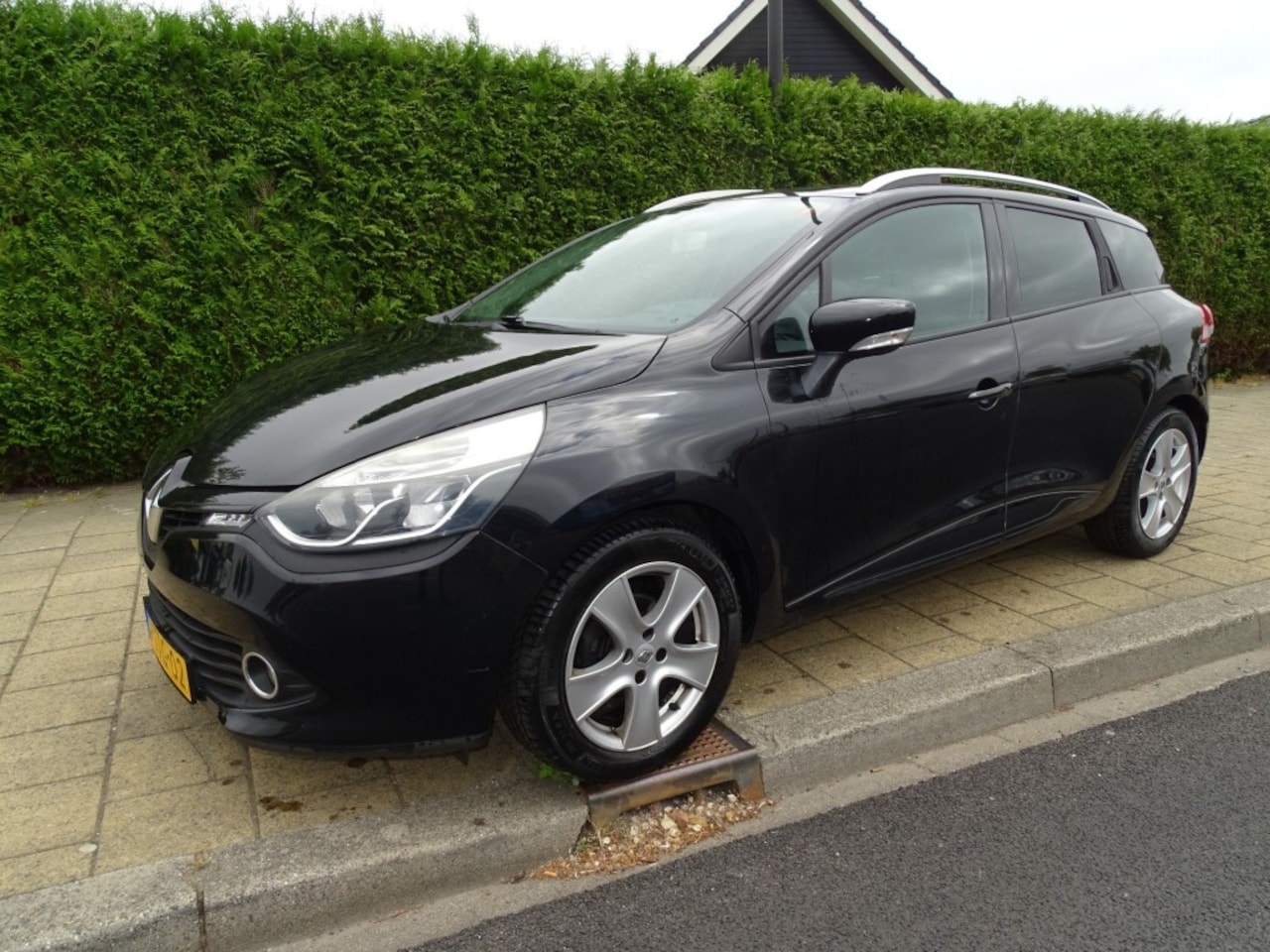 Renault Clio - 0.9 TCE DYNAMIQUE-Navi-Blth-Cruise-Lmv-Media - AutoWereld.nl