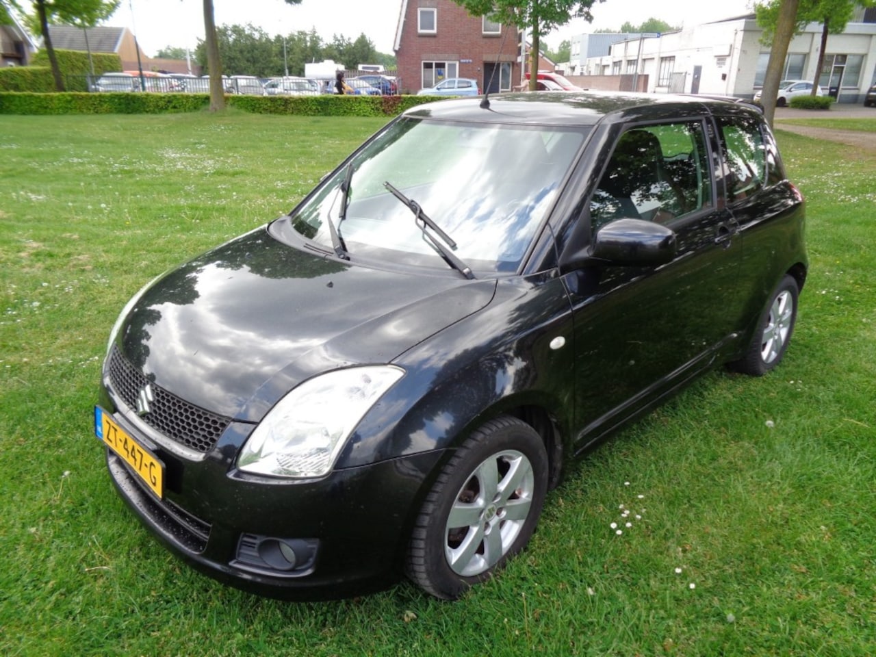 Suzuki Swift - met nieuwe a p k - AutoWereld.nl