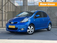 Toyota Aygo - 1.0-12V DYNAMIC BLUE AIRCO/LM VELGEN APK 29-4-2026