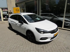 Opel Astra Sports Tourer - 1.2 Turbo 110pk 6 bak Navigatie Camera achter