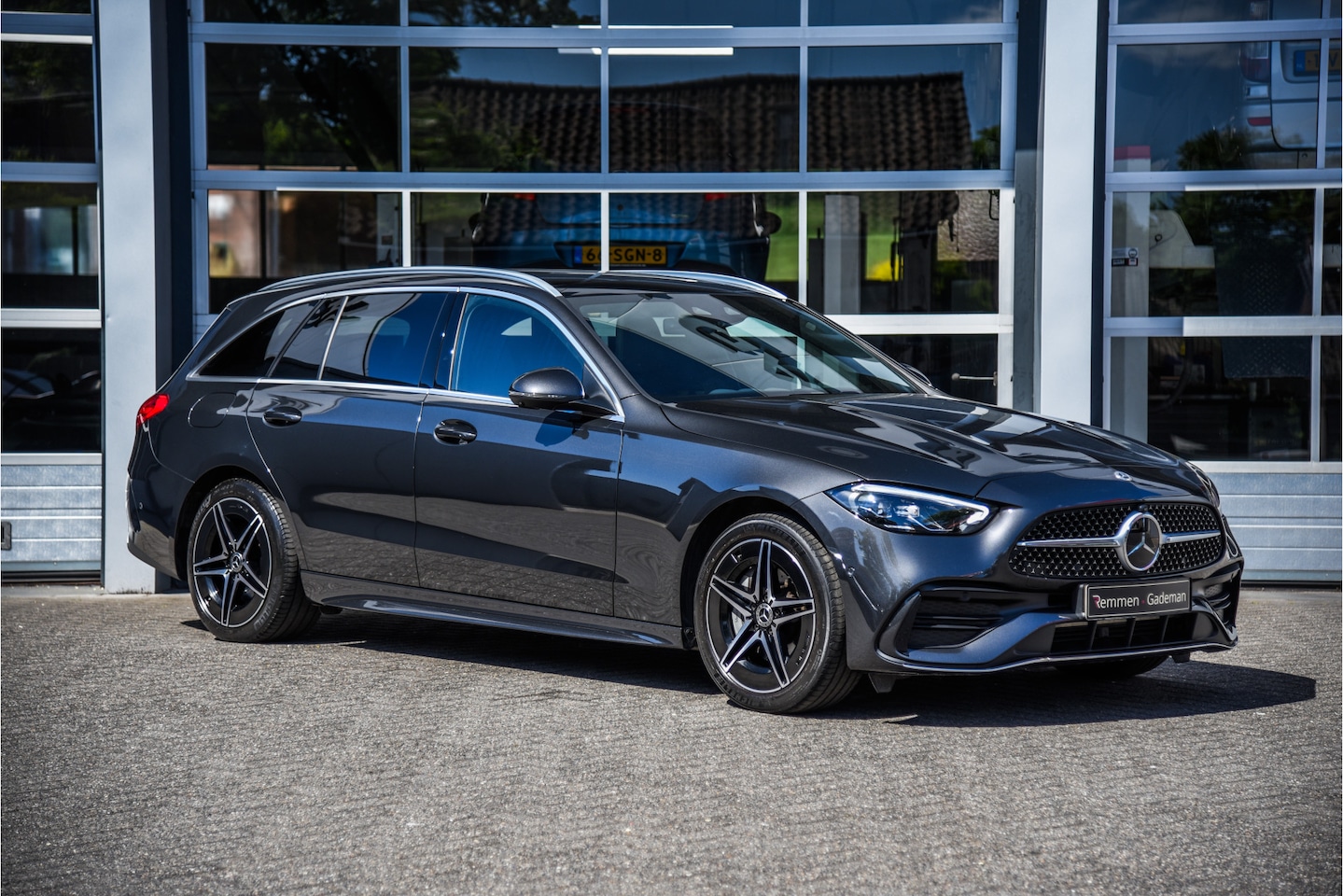 Mercedes-Benz C-klasse Estate - 300 e AMG Line 300 e AMG Line - AutoWereld.nl
