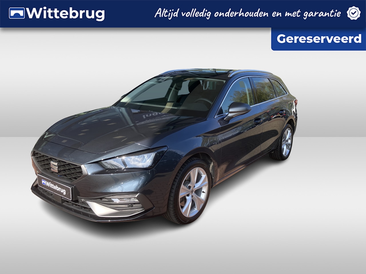 Seat Leon Sportstourer - 1.4 TSI eHybrid 204pk DSG PHEV FR / Panoramadak / Achteruitrijcamera / Stuur & Stoelverwar - AutoWereld.nl