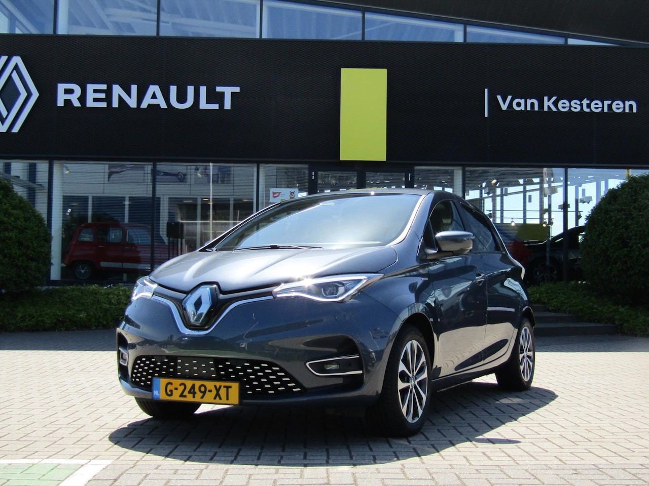Renault Zoe - R135 (batterijhuur) Edition One / Trekhaak / Navigatie 9,3 / Camera / Blindspot / Stoelver - AutoWereld.nl