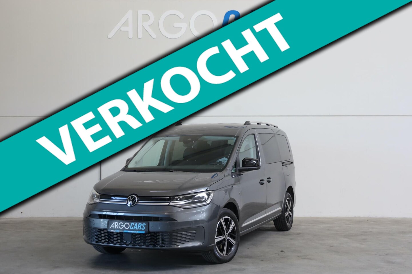 Volkswagen Caddy - 1.5 TSI Style MAXU DSG LED 5p CAMERA CARPLAY TREKHAAK HIGHLINE SUEDE INT INRUIL MOG - AutoWereld.nl