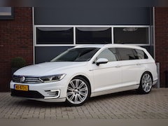 Volkswagen Passat Variant - GTE 1.4 TSI DSG Navi - PDC - Trekhaak - 19"