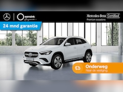 Mercedes-Benz GLA-Klasse - 250 e Luxury Line | Verwarmd stuur | Elektrische achterklep | Widescreen cockpit |