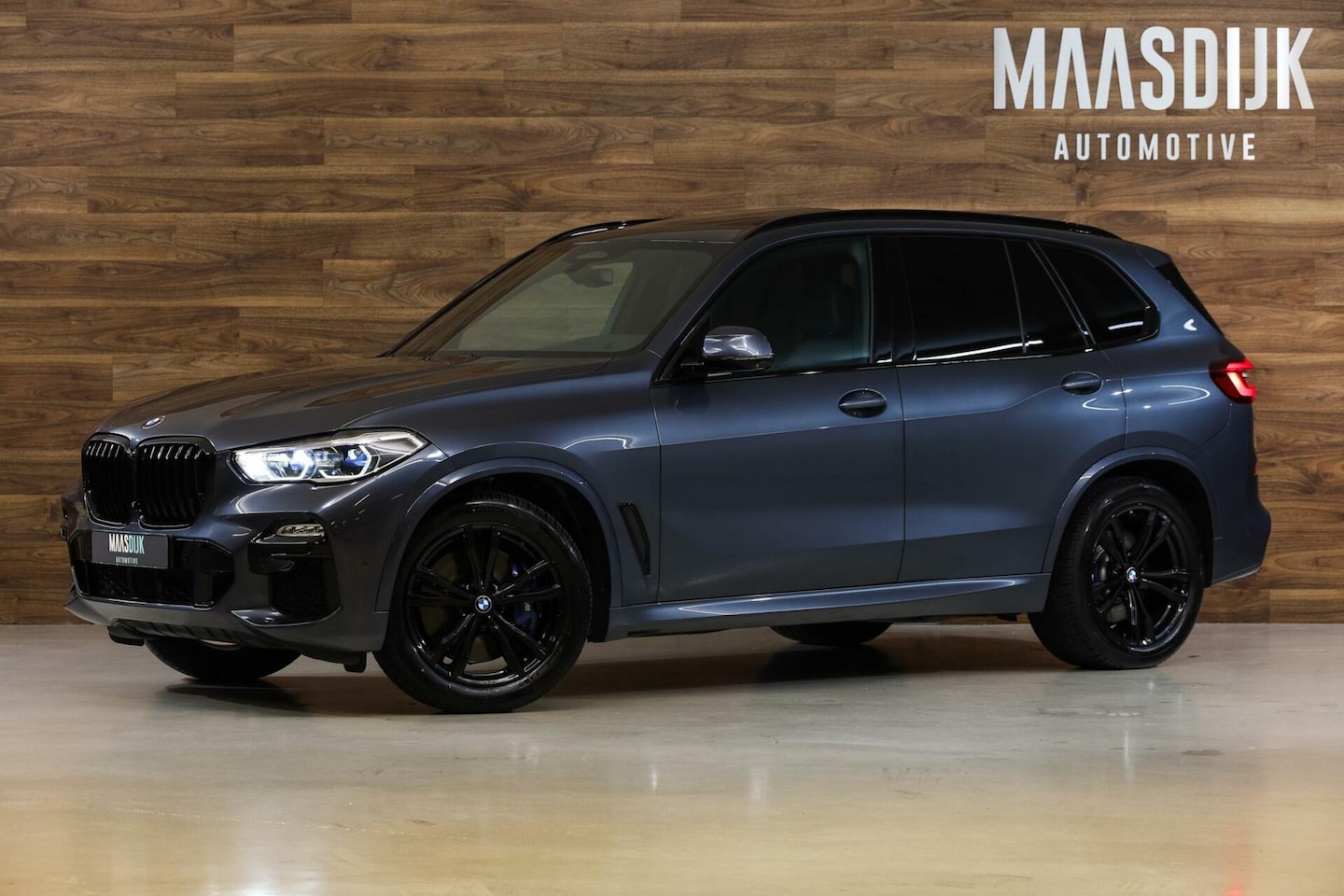 BMW X5 - xDrive40d High Exe|HUD|Pano|Trekhaak|H&K|Laser|360| - AutoWereld.nl