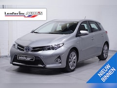Toyota Auris - 1.8 Hybrid Start Edition Clima Navi PDC Camera Stoelverwarming
