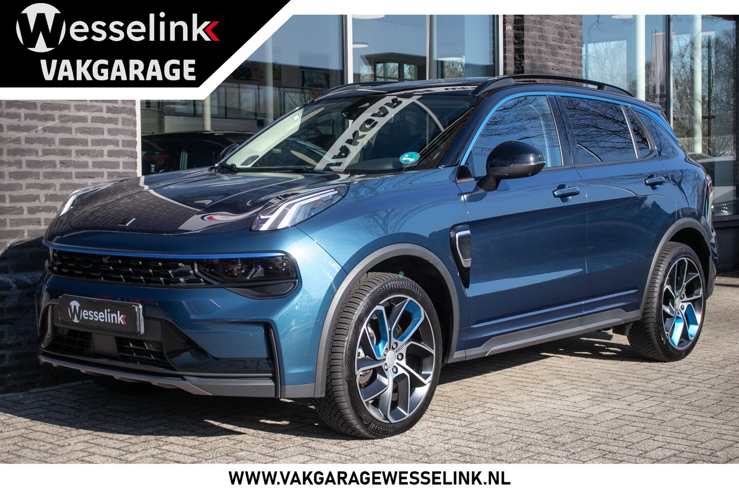 Lynk & Co 01 - 1.5 - All-in rijklrprs | Nav | 360 cam | Schuif/-kanteldak | Mem. stoel | 1800 KG trekgewi - AutoWereld.nl
