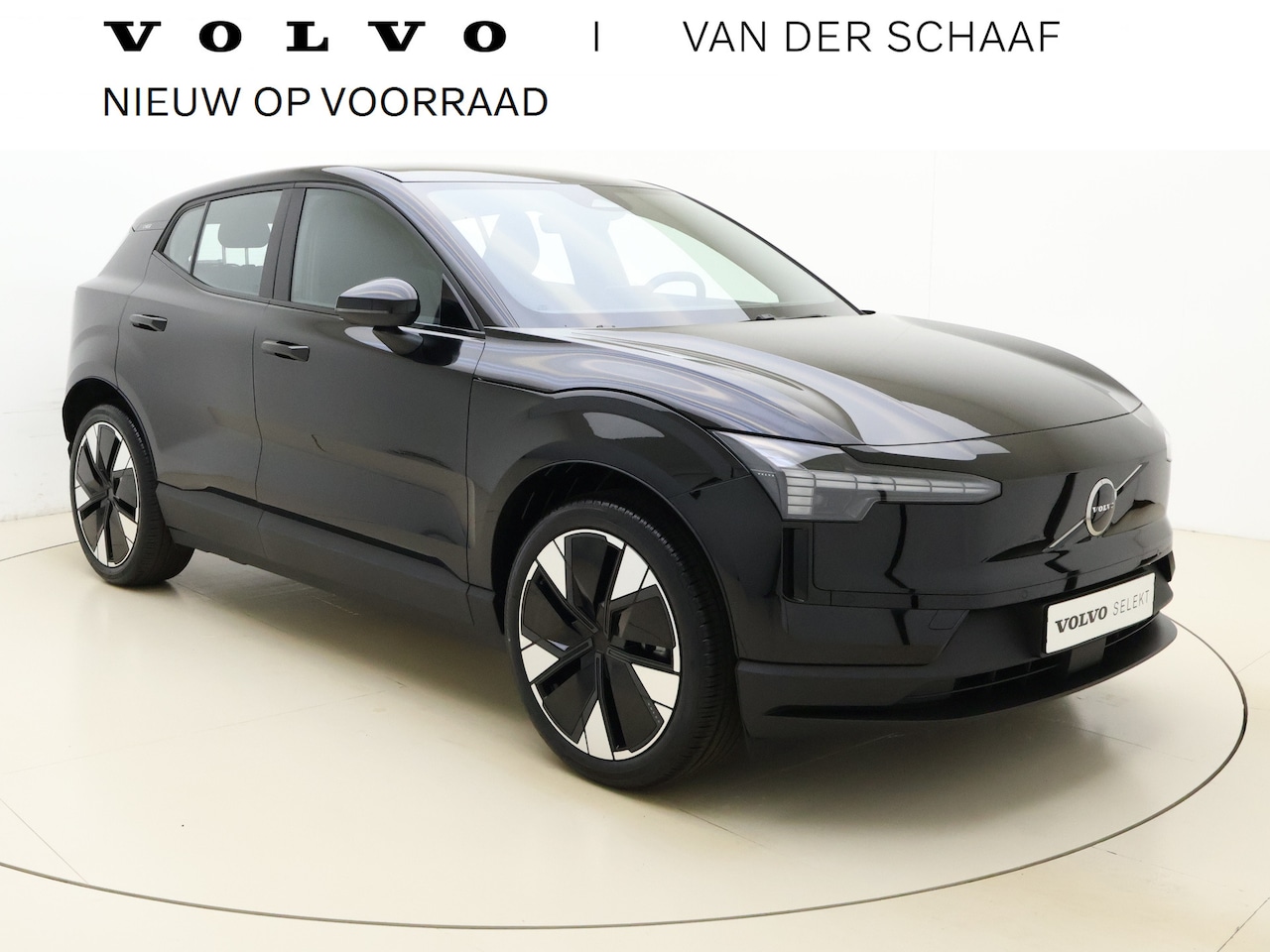 Volvo EX30 - Extended Range Plus 69 kWh / €7.000,- Voorraadkorting / NIEUW / DIRECT LEVERBAAR / 20'' / - AutoWereld.nl
