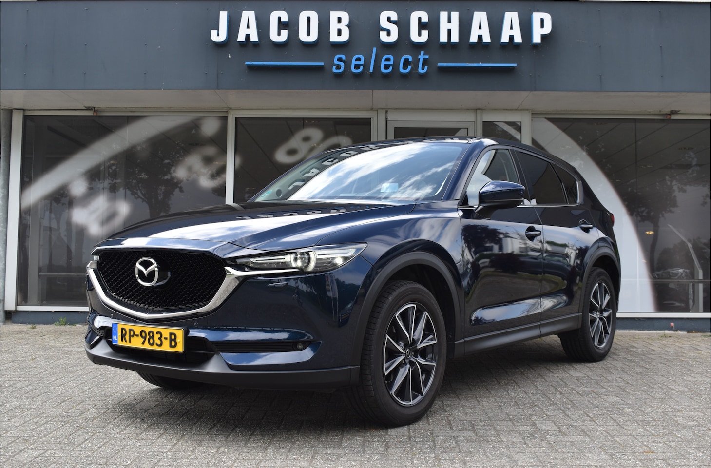 Mazda CX-5 - 2.0 SkyActiv-G 165 GT-Luxury / Lane assist / Cruise Ctrl . / Head up / BOSE / Leder / Verw - AutoWereld.nl