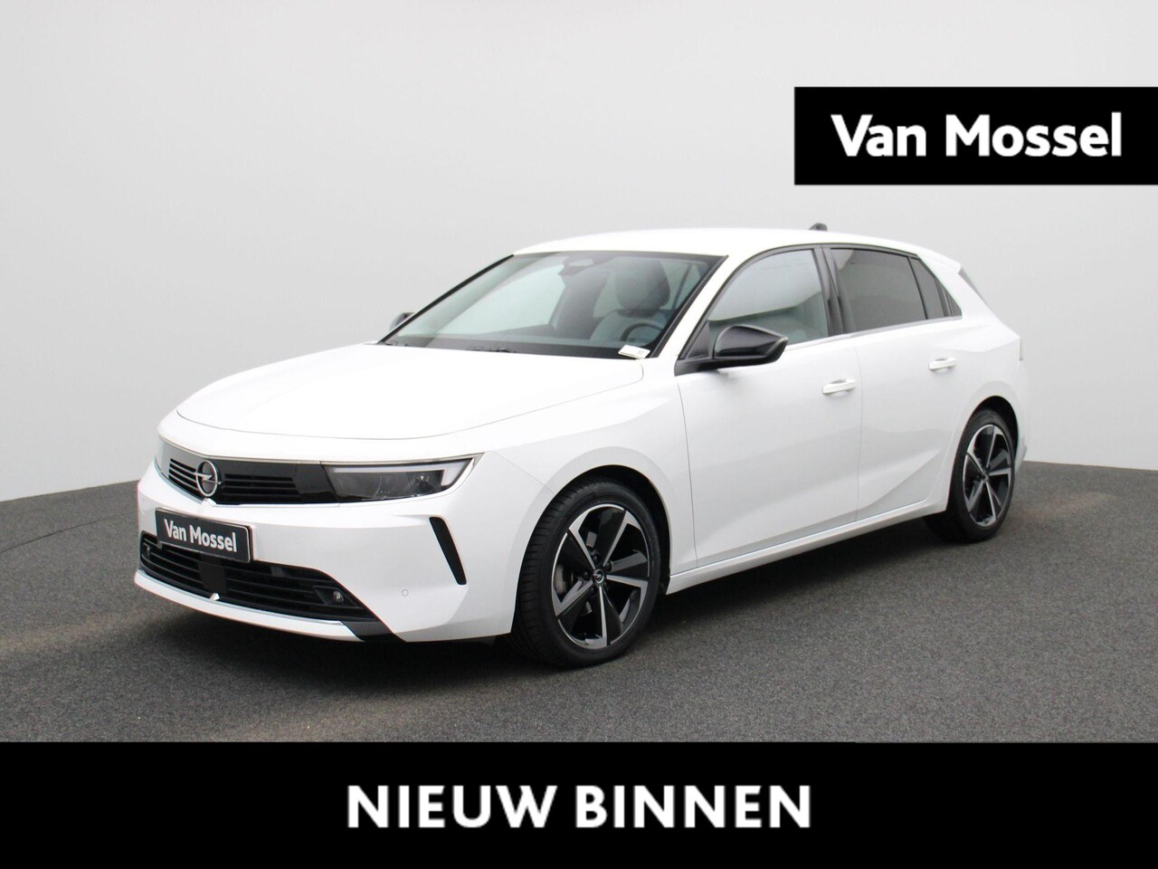 Opel Astra - 1.2 Elegance | ACHTERUITRIJCAMERA | APPLE CARPLAY - ANDROID AUTO | STOEL + STUURWIELVERWAR - AutoWereld.nl