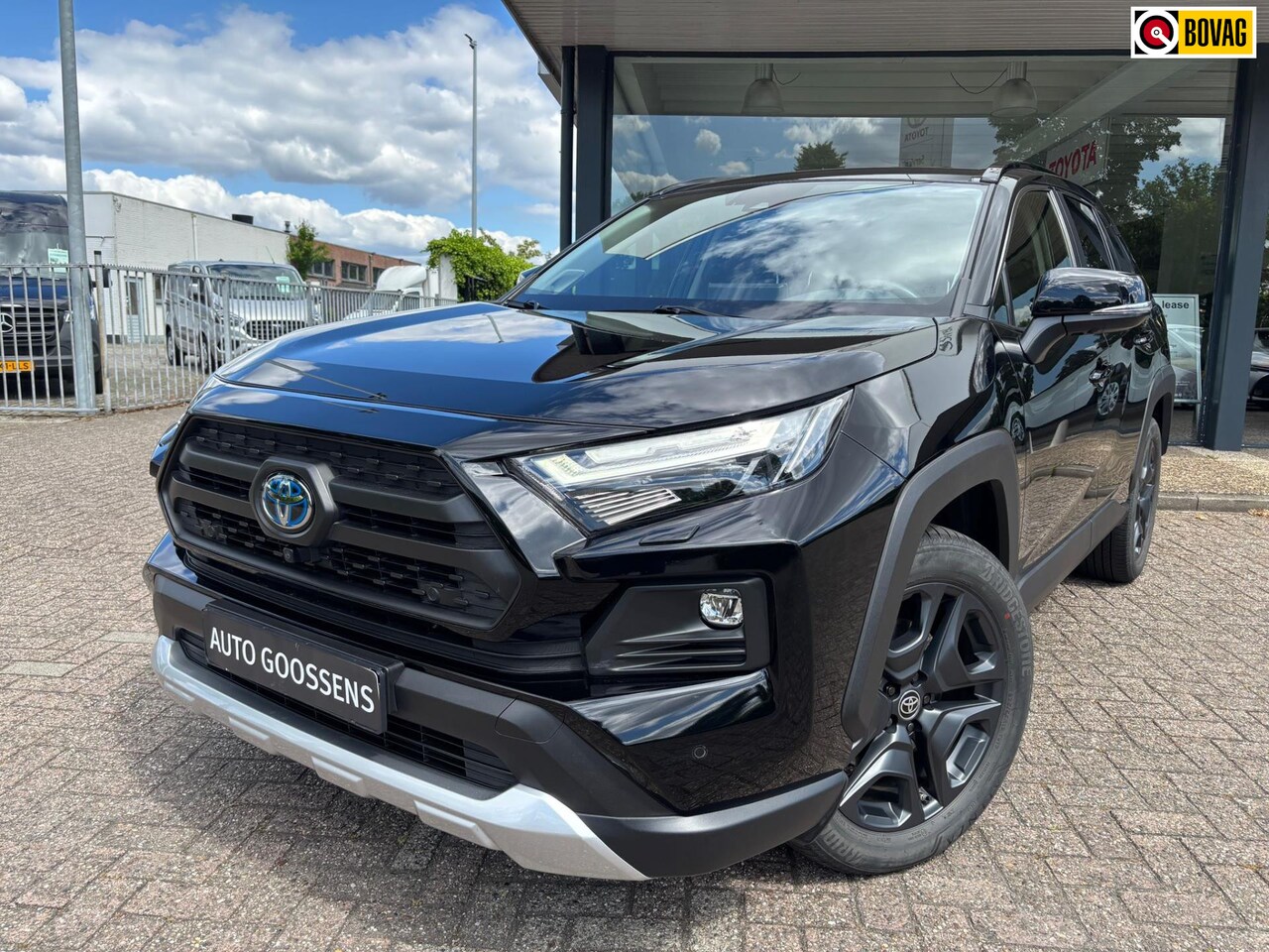 Toyota RAV4 - 2.5 Hybrid Awd Adventure| Trekhaak - AutoWereld.nl