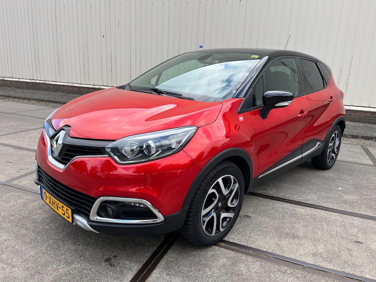Renault Captur - 0.9 TCe Helly Hansen - AutoWereld.nl