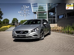 Volvo V60 - T4 R-Design (180pk) XENON BLIS Orig NL