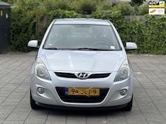 Hyundai i20 - 1.2i DynamicVersion, 1de eigenaar, km nap , nieuwe apk