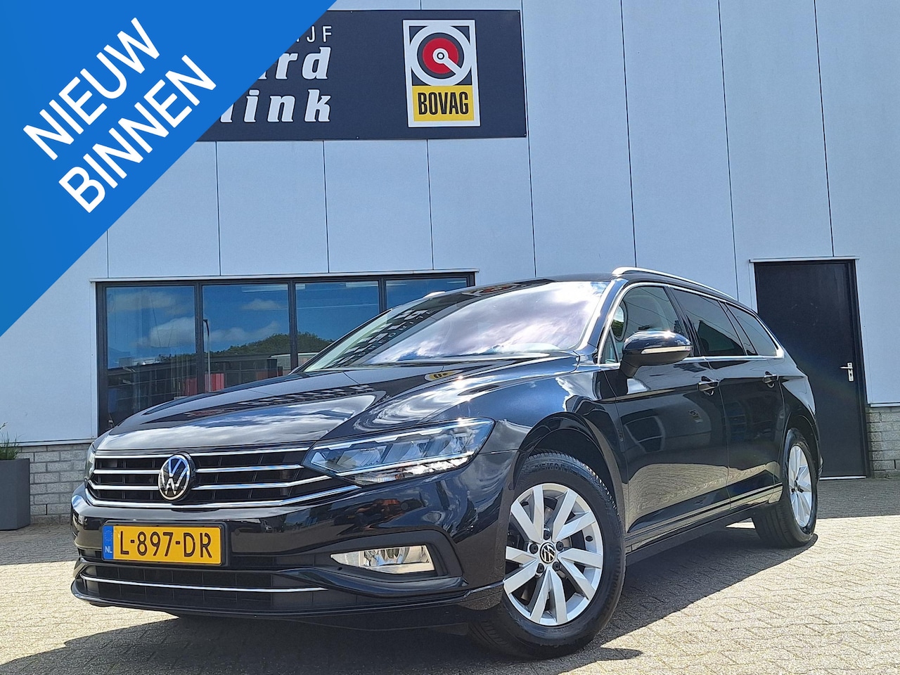 Volkswagen Passat Variant - 1.5 TSI DSG Business TREKHAAK DIGI DASH ECC - AutoWereld.nl