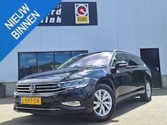 Volkswagen Passat Variant - 1.5 TSI DSG Business TREKHAAK DIGI DASH ECC