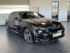 BMW 5-serie - 520i I M Sport Pro I Pano I H&K