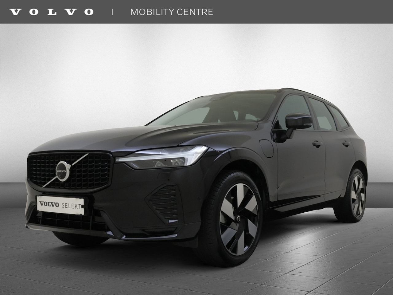 Volvo XC60 - T6 AWD Ultra Dark | Trekhaak | Panoramadak | 360° Camera | - AutoWereld.nl