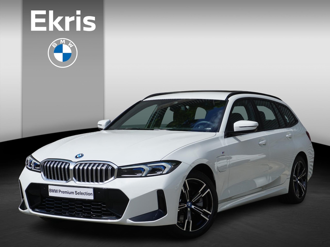 BMW 3-serie Touring - 330e | M Sportpakket | Trekhaak |Driving Assistant | Variable Sport Steering | Easter - AutoWereld.nl