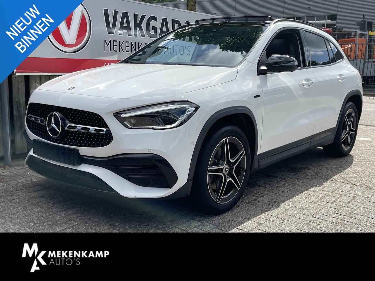 Mercedes-Benz GLA-Klasse - 250 e Business Solution AMG Limited 20"/Panoramadak/Memory stoelen/Matrix LED/360 camera/E - AutoWereld.nl
