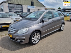 Mercedes-Benz B-klasse - 180 BlueEFFICIENCY Airco Bj:2011 NAP