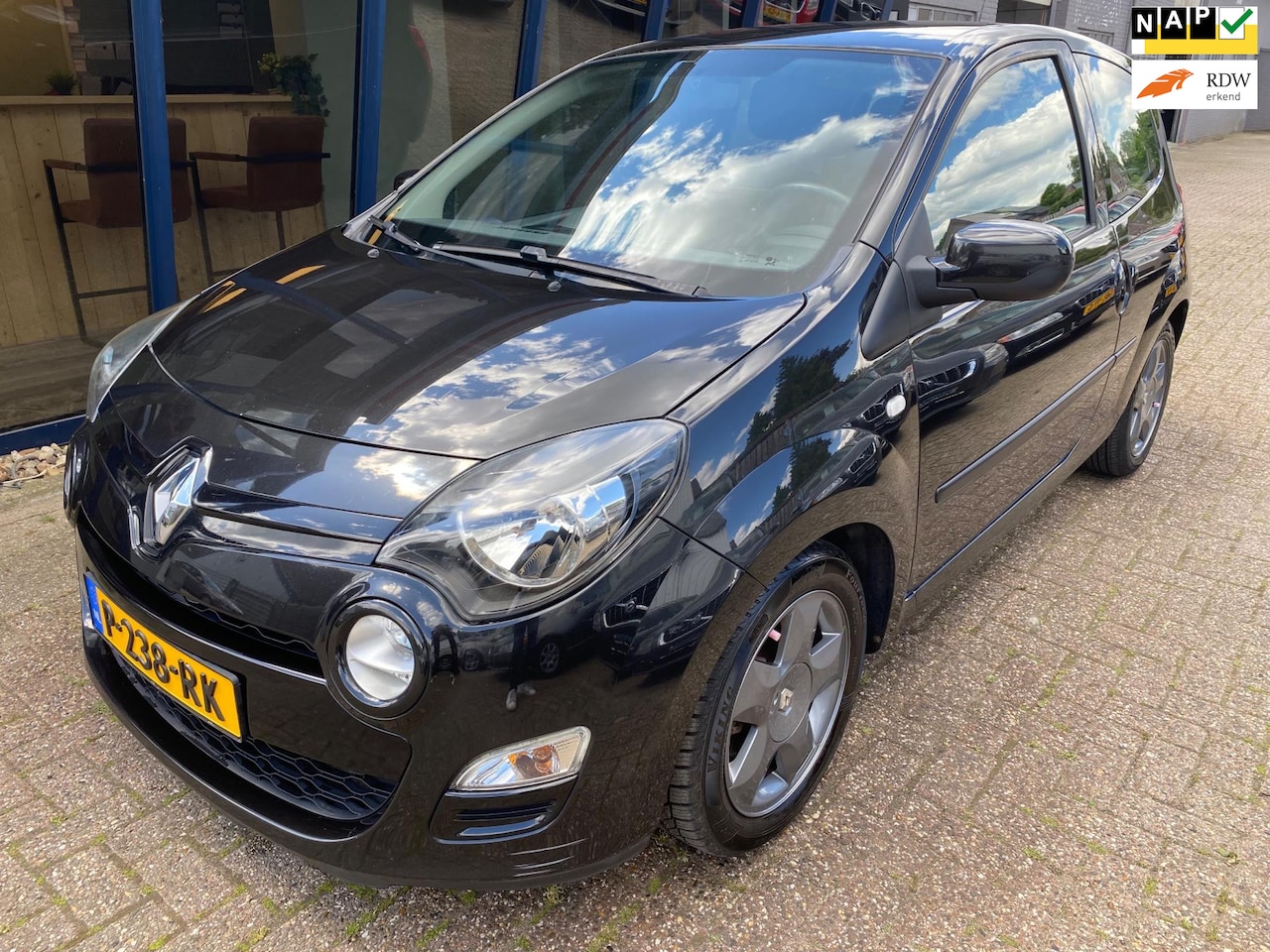 Renault Twingo - 1.2 16V Collection AIRCO / CRUISE / TREKHAAK - AutoWereld.nl