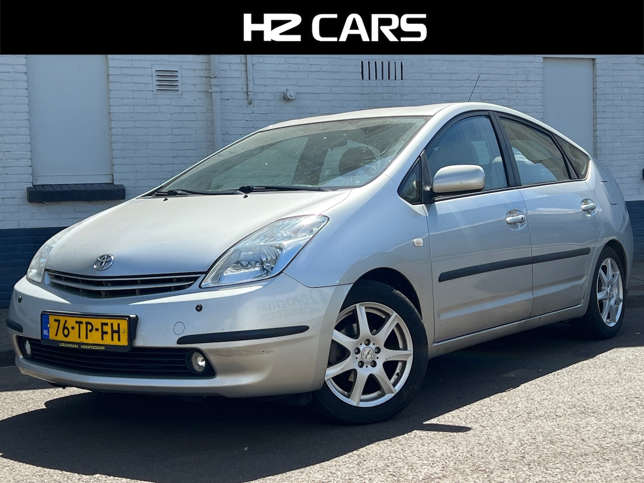 Toyota Prius - 1.5 VVT-i|1e Eigenaar!|Dealer onderhoud|Keyless|PDC|Navi|Climate - AutoWereld.nl