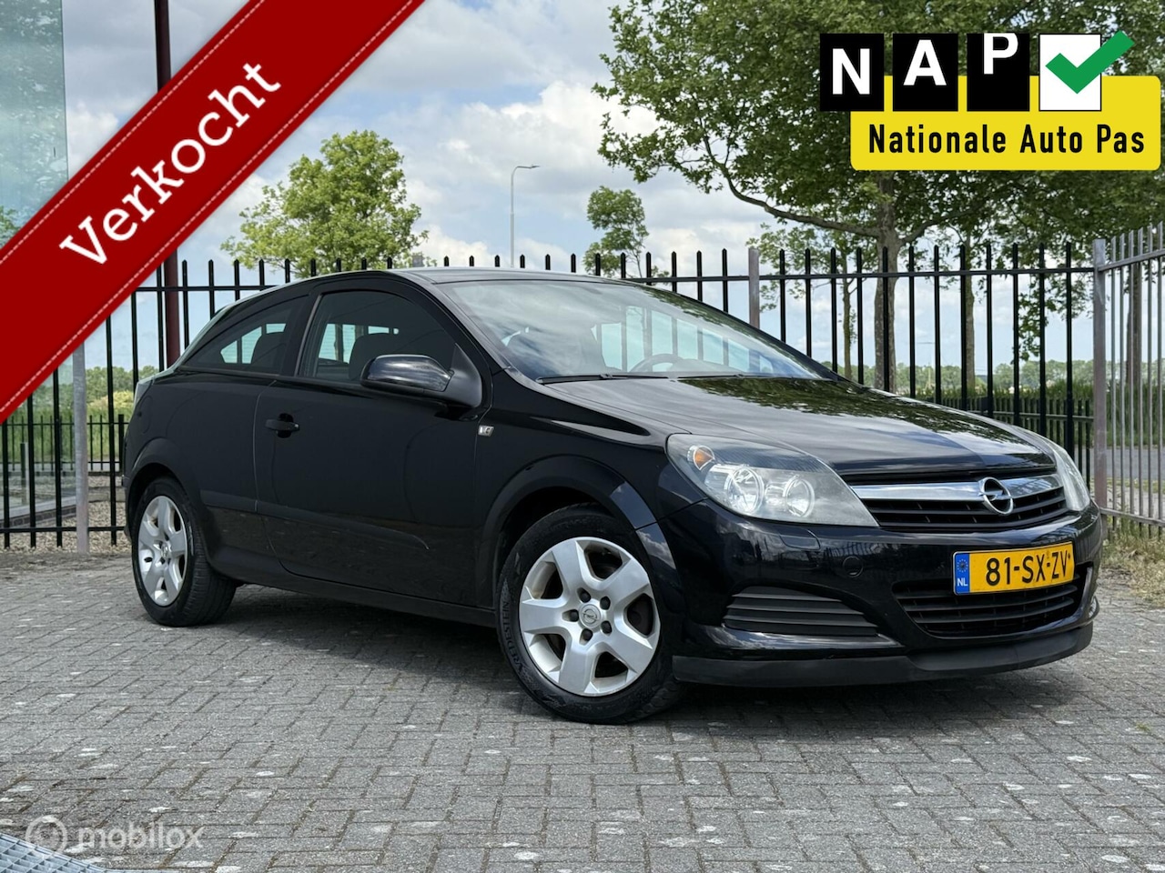 Opel Astra GTC - 1.6 Business | airco | rijklaar - AutoWereld.nl