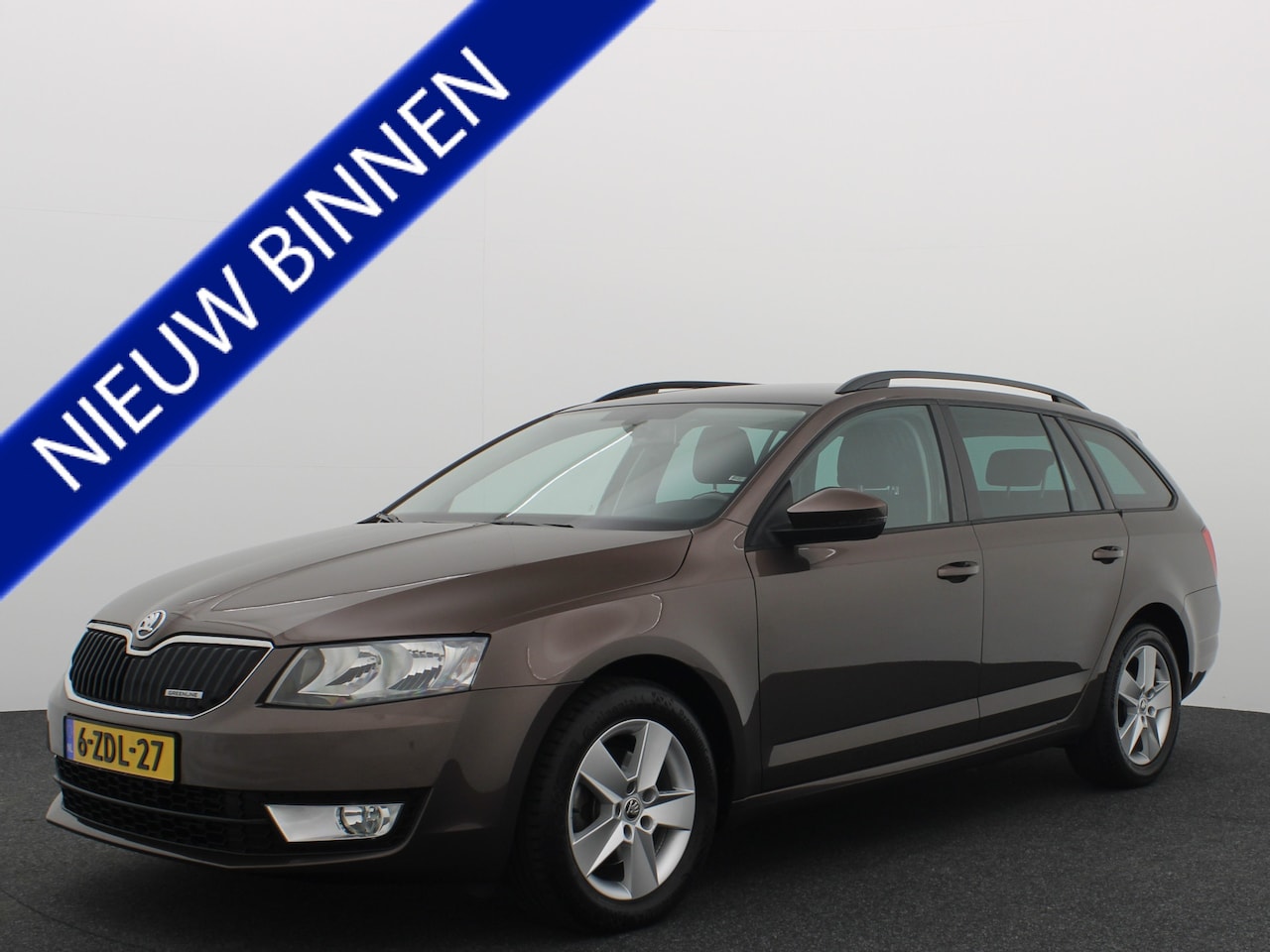 Skoda Octavia Combi - 1.6 TDI Greenline Businessline TREKHAAK / NWE D-RIEM / STOELVERW / NAVI / CLIMA / PDC / NL - AutoWereld.nl