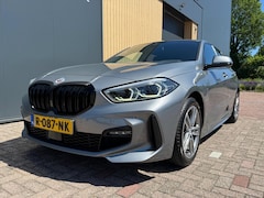 BMW 1-serie - (f40) 118i 136pk M-Sport Business Edition | NL Auto | Carplay | Sportstoelen | Cruise |